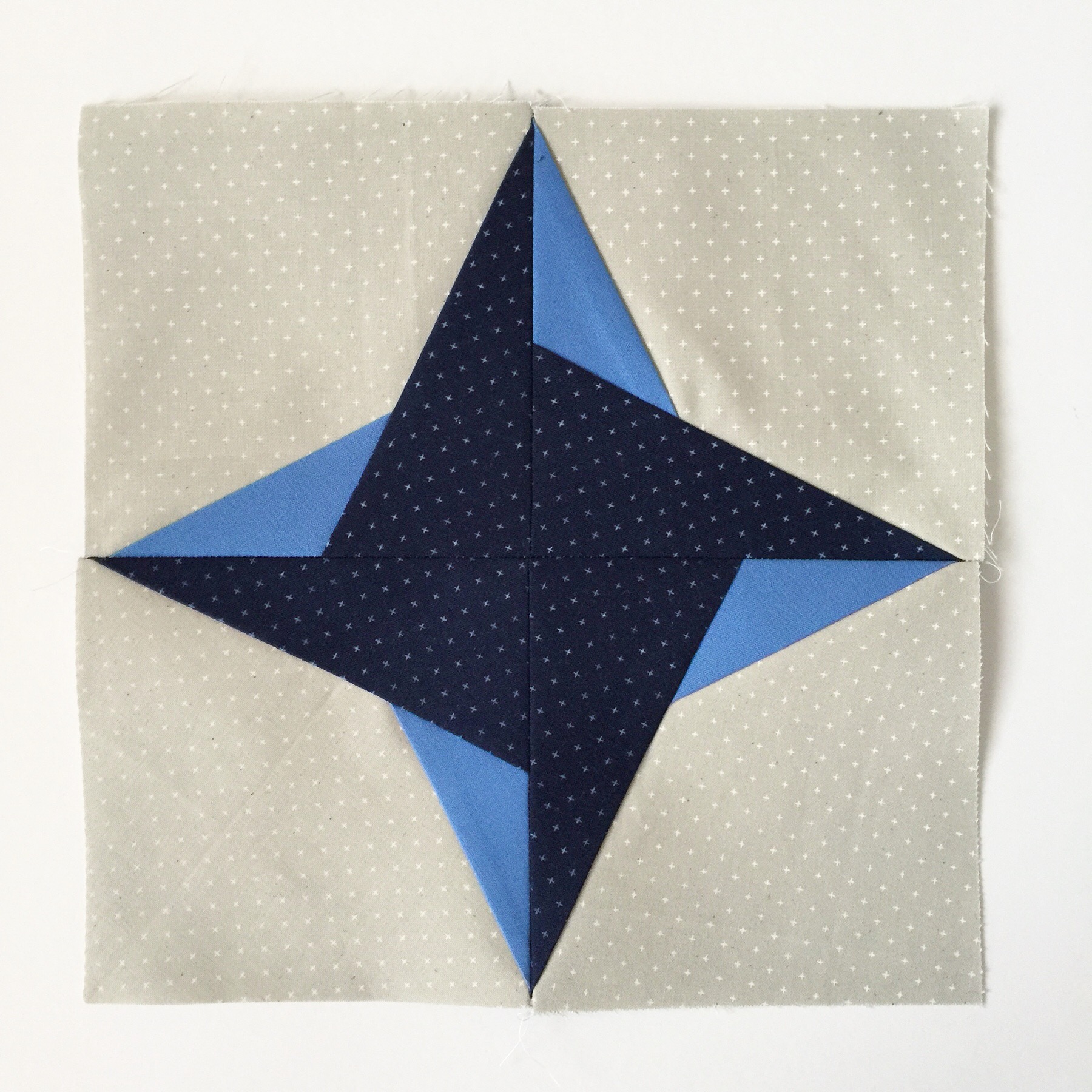 paper-pieced-star-quilt-block